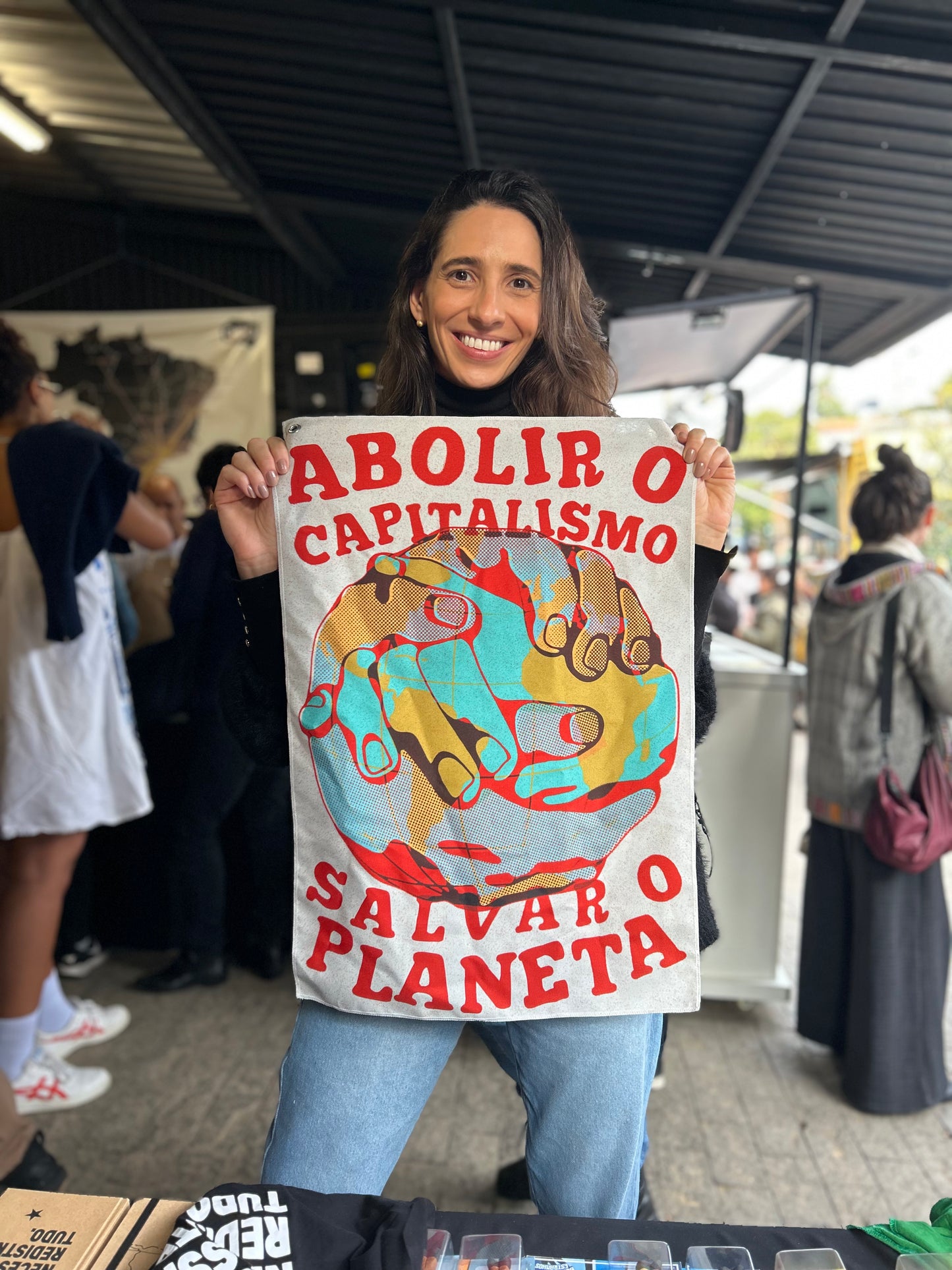 Bandeira Abolir o capitalismo