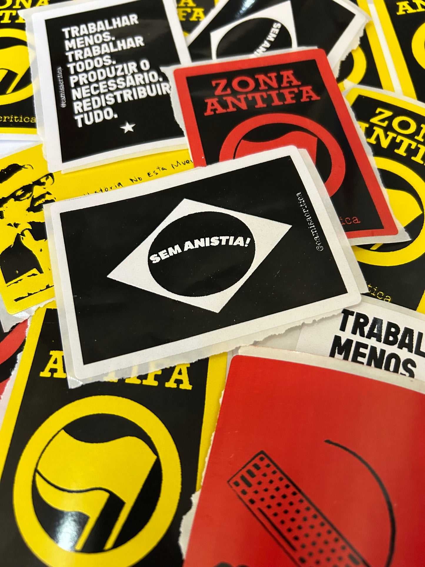 10 Adesivos Sortidos