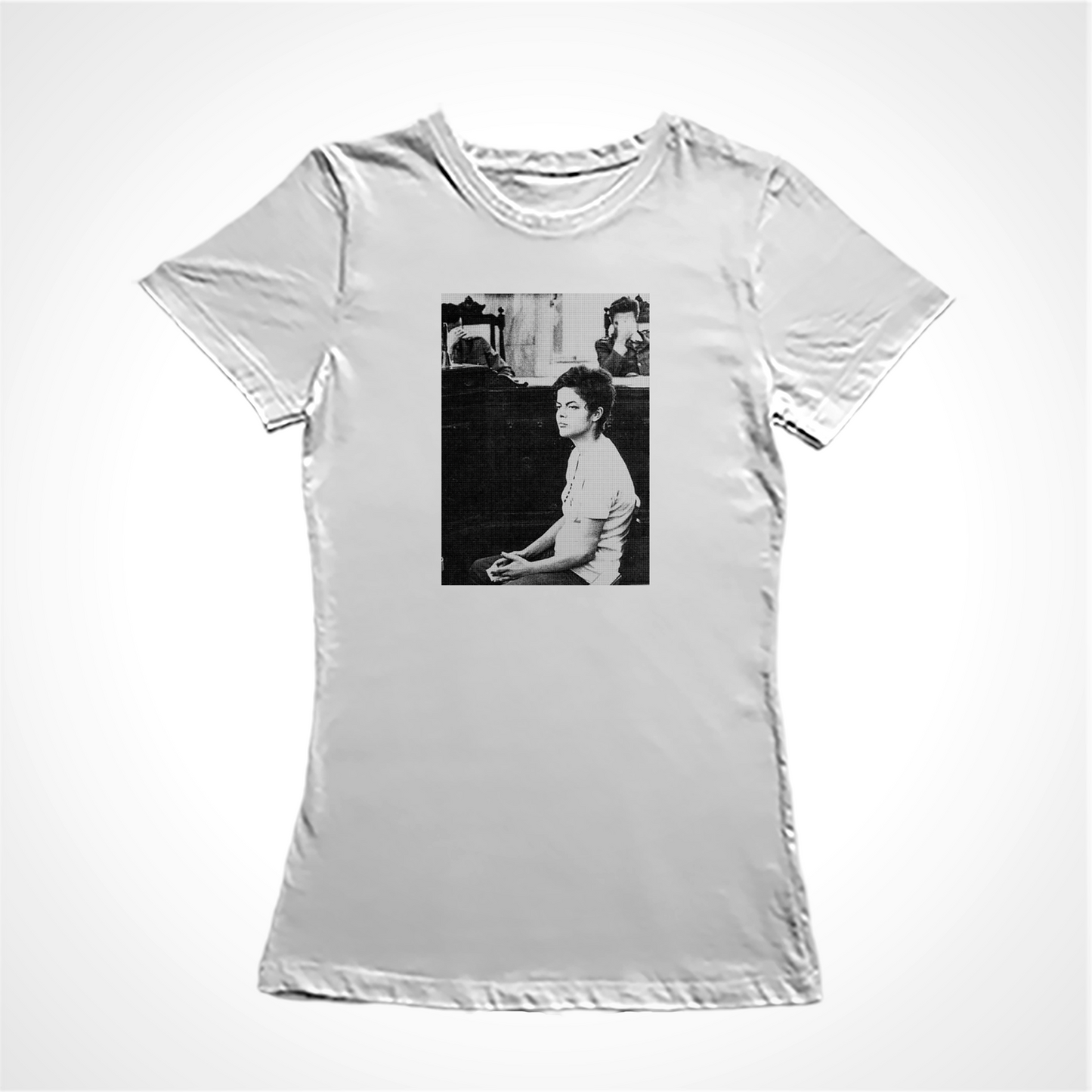Camiseta Baby Look Dilma Guerreira
