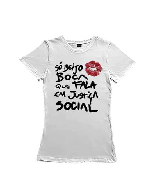 Camiseta Baby Look Beijo e Justiça Social