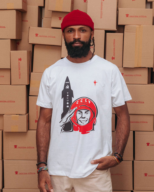 Camiseta Básica Cosmonauta Soviético