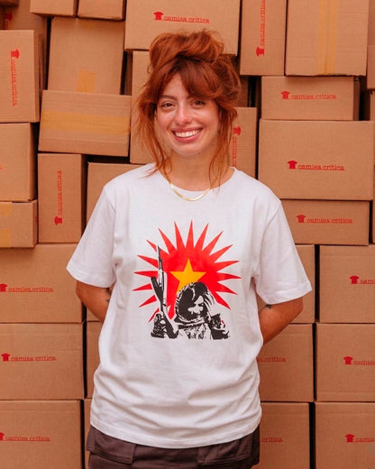 Camiseta Básica A Resistência é A Vida