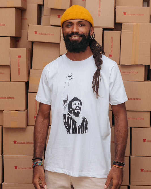 Camiseta Básica Sócrates Brasileiro