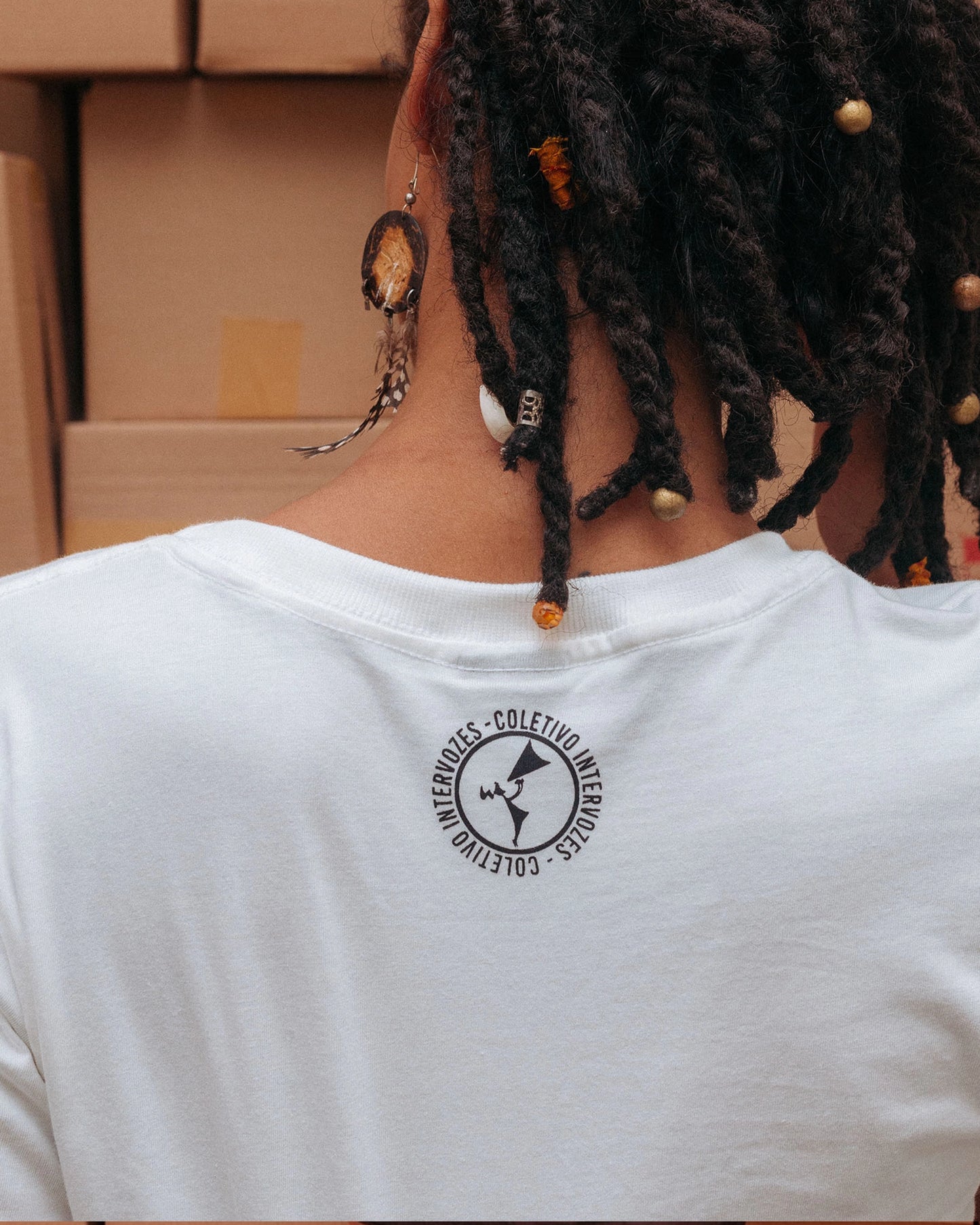 Camiseta Baby Look Intervozes Defenda a Alegria