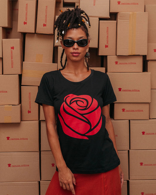 Camiseta Baby Look A Rosa Vermelha do Socialismo