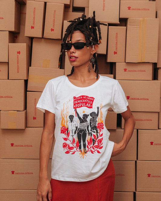 Camiseta Baby Look Vitória