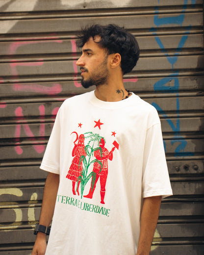 Camiseta Oversized Terra e Liberdade