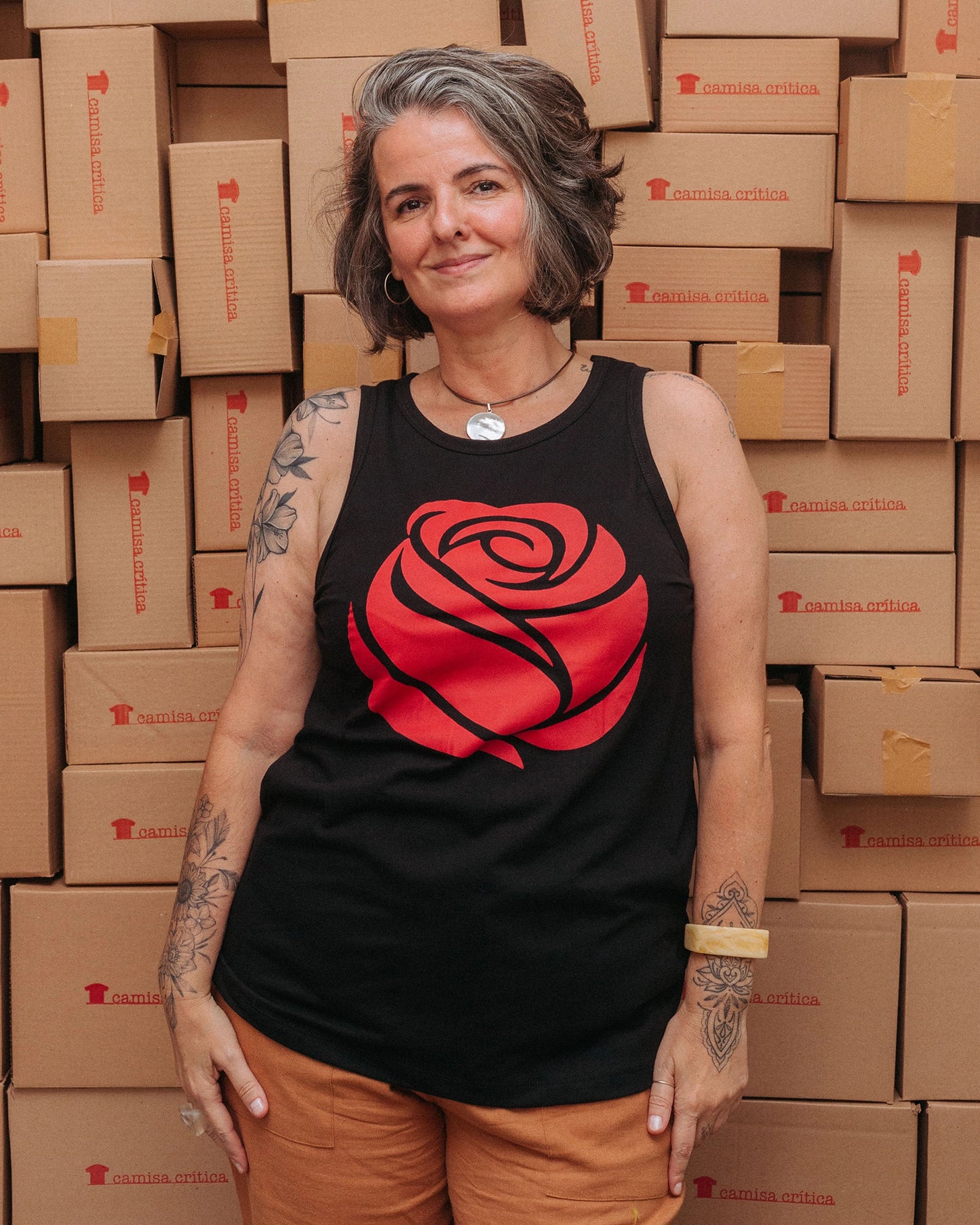 Camiseta Regata A Rosa Vermelha do Socialismo