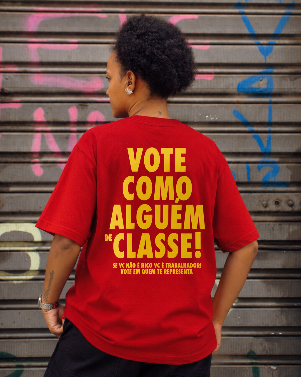 Camiseta Oversized Lula com classe