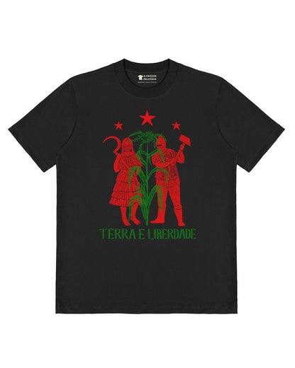 Camiseta Oversized Terra e Liberdade