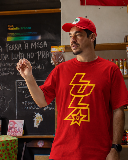 Camiseta Oversized Lula 13