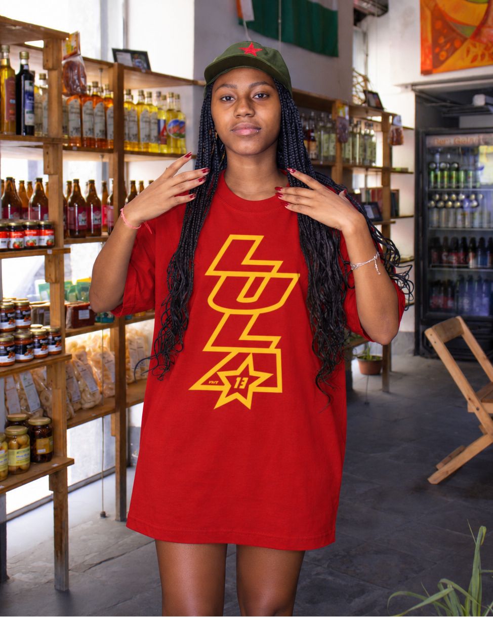 Camiseta Oversized Lula 13