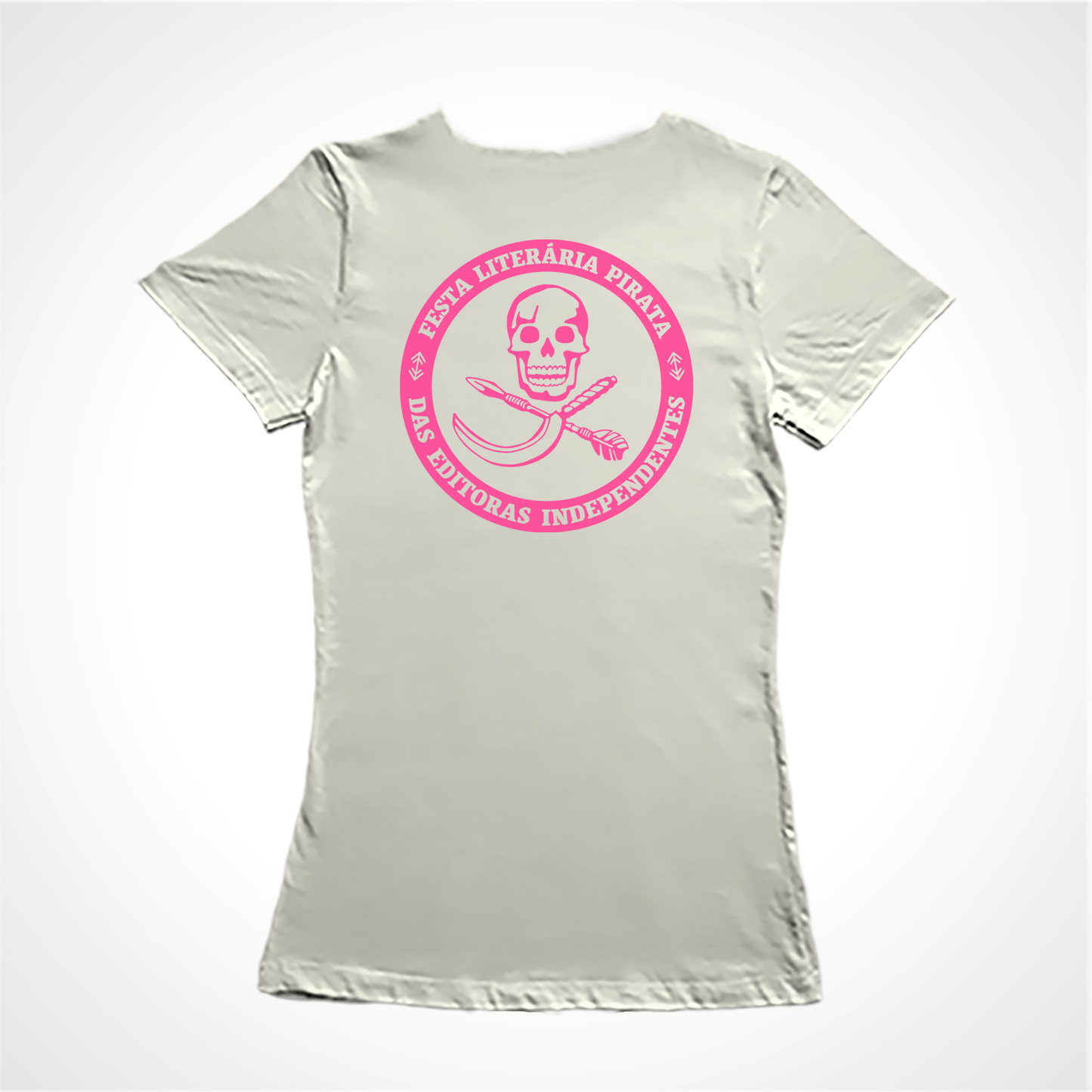 Camiseta Baby Look Estampa:na frente: logo de caveira com foice e martelo desenvolvido por dineli. Nas costas:  logo de caveira com foice e martelo envolvido por um círculo com o texto: Festa Literária Pirata Das Editoras Independentes.