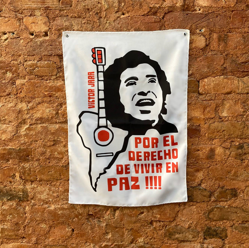 Bandeira Victor Jara