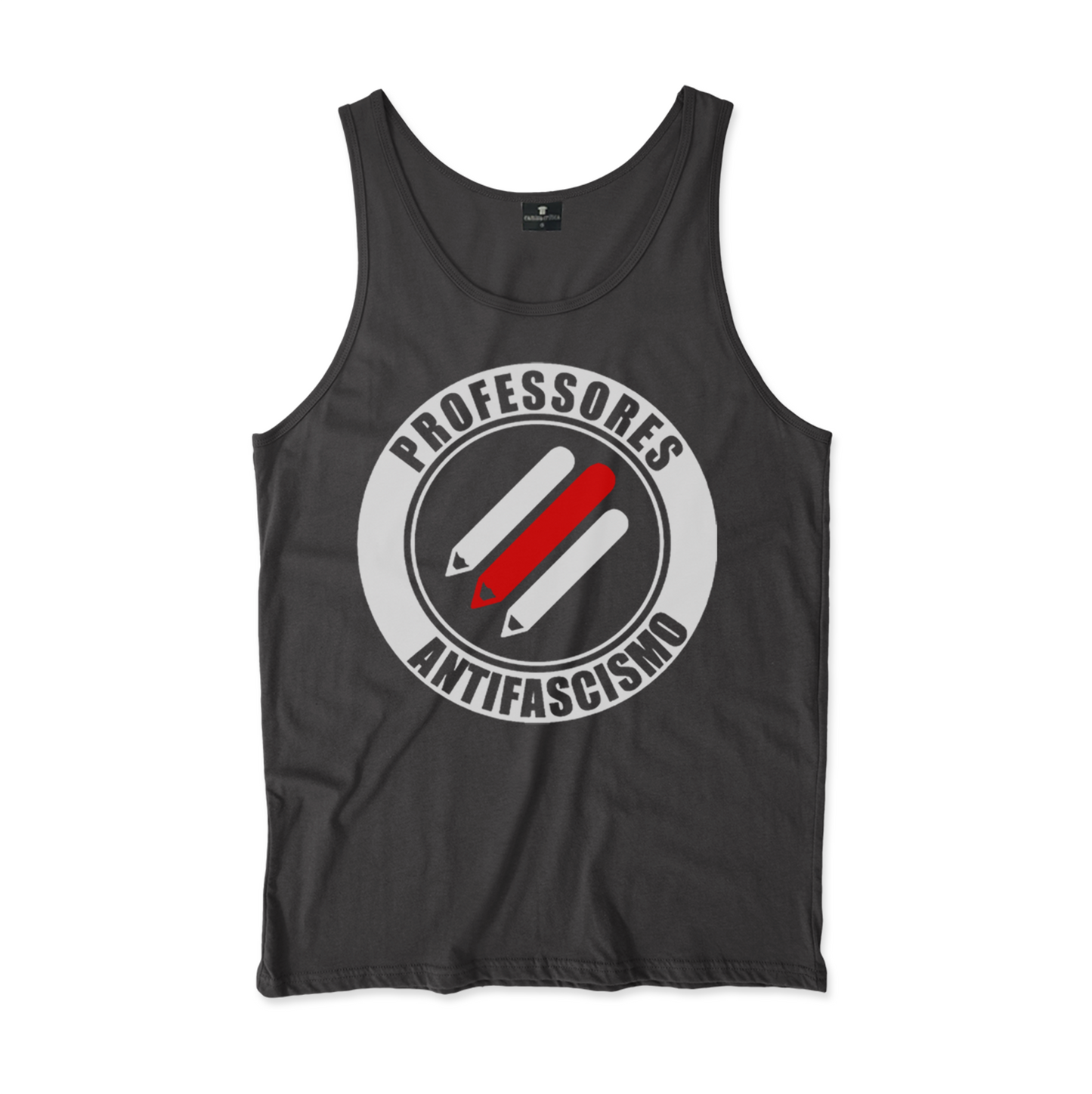 Camiseta Regata. Estampa:Três lápis paralelos na diagonal. Ao redor um círculos onde está escrito Professores Antifascismo.