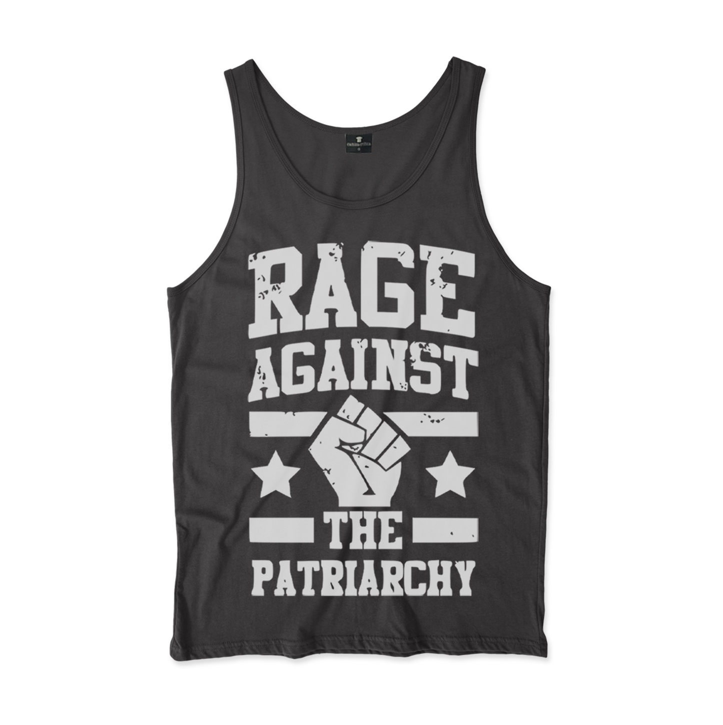 Camiseta Regata. Estampa: texto Rage Against The Patriarchy com punho cerrado no meio com duas estrelas, uma de cada lado, e duas linhas paralelas