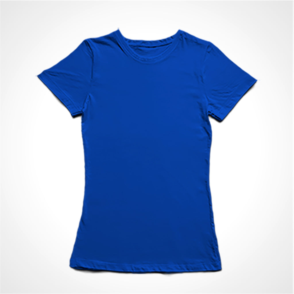 Camiseta Baby Look Lisa sem estampa.